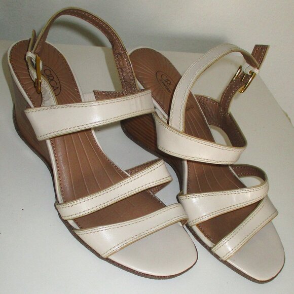 Circa Joan & David "Bethann" Womens Almond Strappy Leather 3.25" Wedge Sandal-8M - Picture 1 of 7